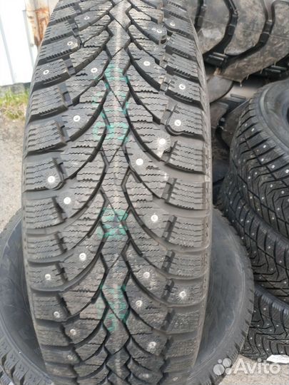 Pirelli Formula Ice 205/65 R16 99T
