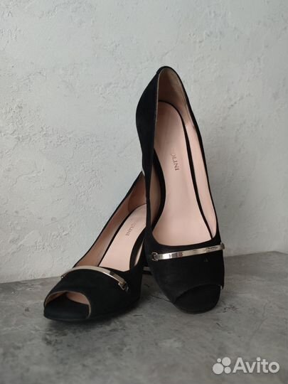 Туфли замшевые черные 37 Carlo Pazolini