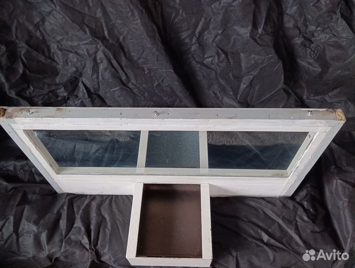 Передаточный лоток с кассовым окном