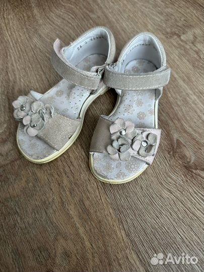 Босоножки для девочки котофей размер 26