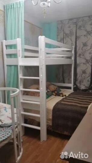 Детская кровать с лестницей экологичная