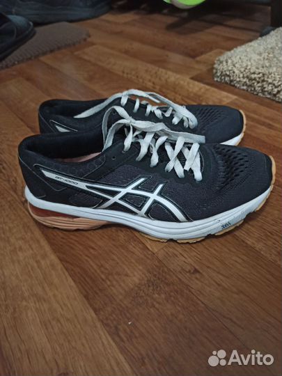 Беговые кроссовки Asics