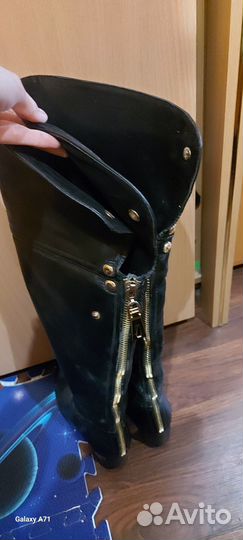 Отдам бесплатно обувь 36