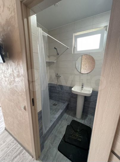 Комната 25 м² в 4-к., 2/2 эт.