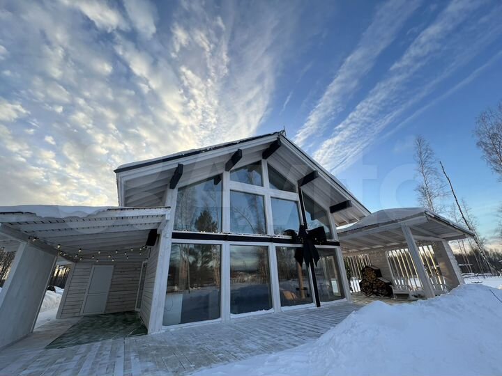 Дом 111 м² на участке 8 сот.