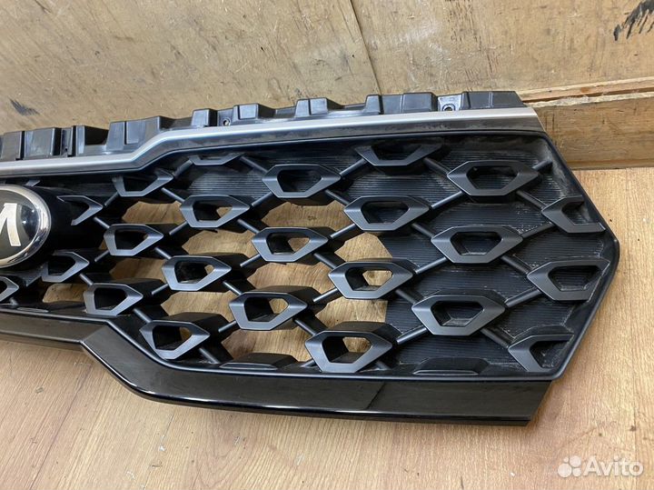 Б/У Б/У Решётка радиатора Kia Sorento IV 2020