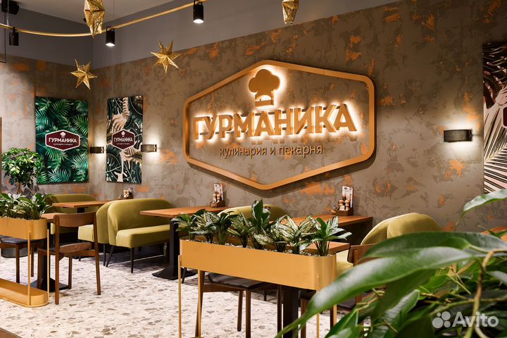 Повар в кафе 