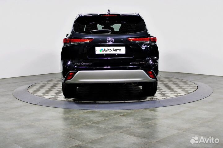 Toyota Highlander 2.0 AT, 2023, 33 км