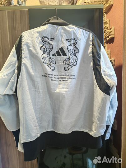 Ветровка мужская adidas бомбер новая