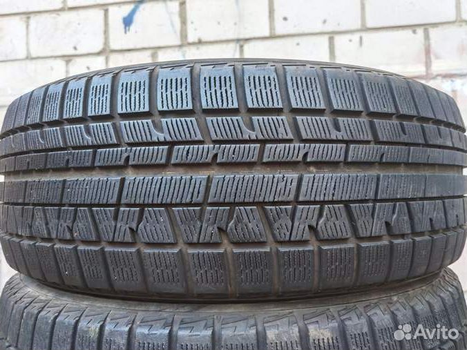 Yokohama Ice Guard IG50+ 215/55 R17 97V