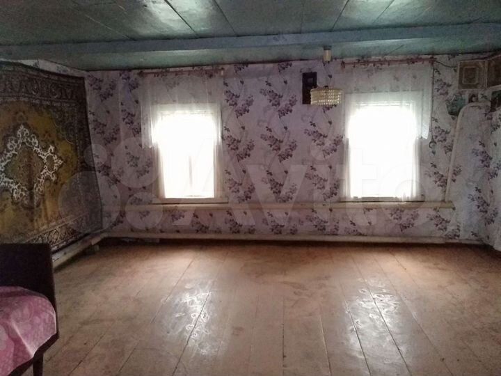 Дом 46 м² на участке 9,6 сот.