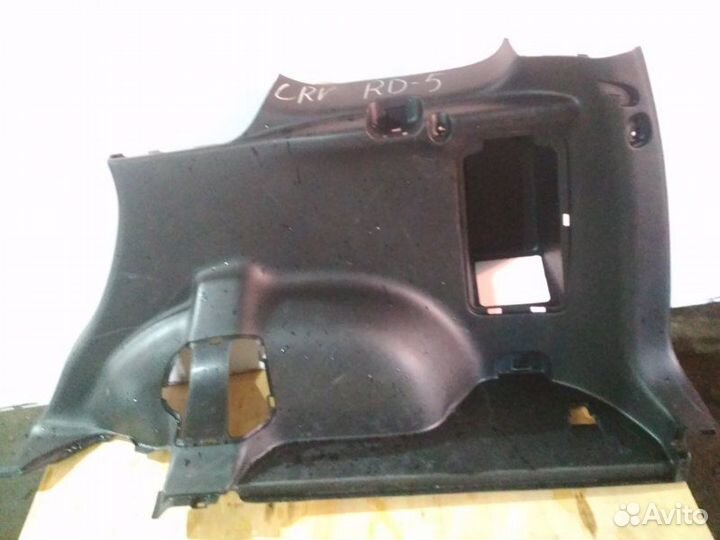 Накладка багажника правая Honda Cr-V RD5
