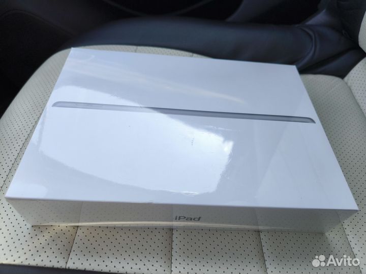 Планшет Apple iPad (2021, 9th Gen) Wi-Fi 64Gb Gray