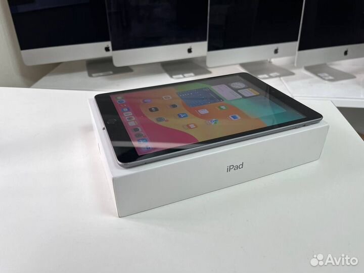 iPad 8 Space Gray Wi-Fi+LTE 32 GB в коробке (1667)