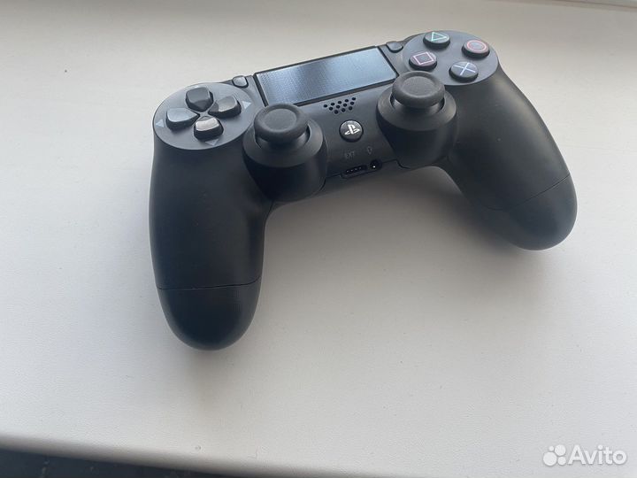 Геймпад ps4