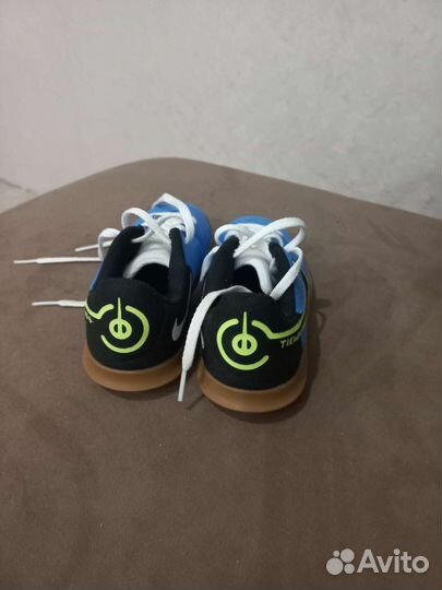 Футзалки nike tiempo