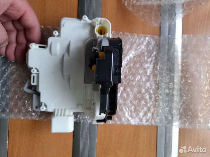 Электропривод водительской двери ауди VW