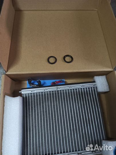 Радиатор печки на LADA vesta