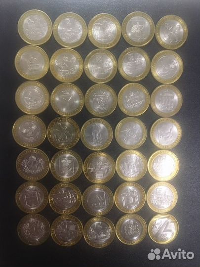 120 юбилейных монет без повторов и купюра Крым