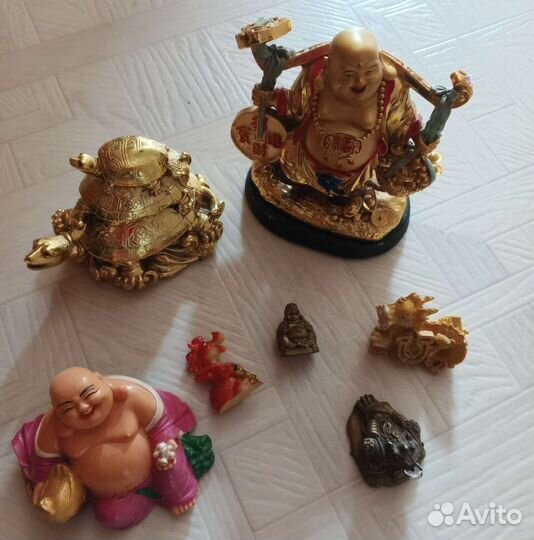 Фигурки хотей