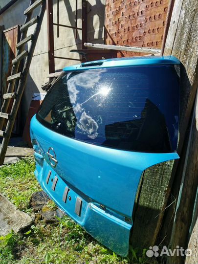 Дверь/крышка багажника opel astra h со стеклом