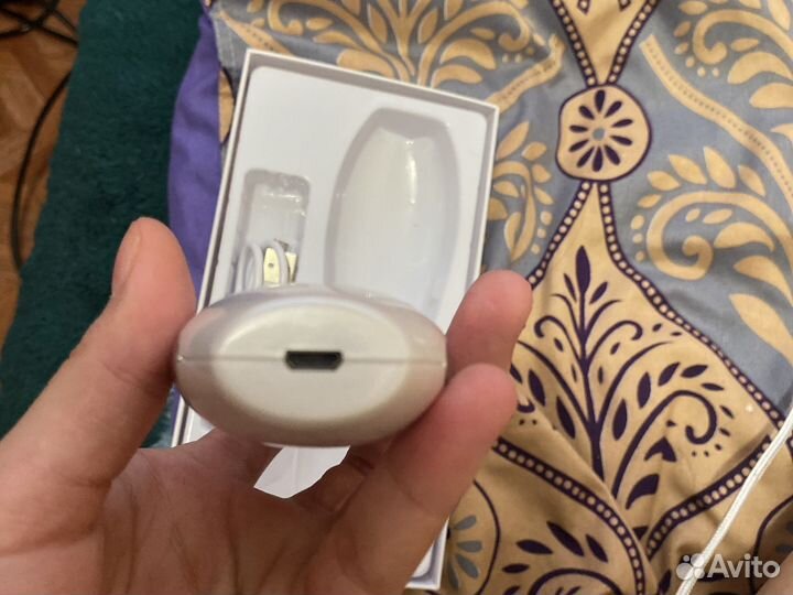 Электрозвуковой аппарат для чистки лица