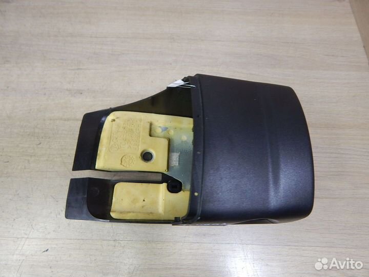 Кожух рулевой колонки Vw Touran 1