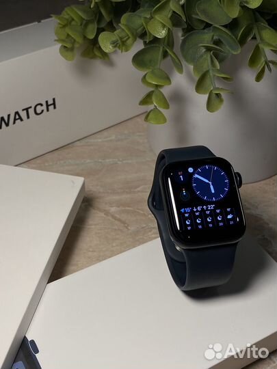 Часы Apple Watch SE 2nd Gen 2023 40 mm