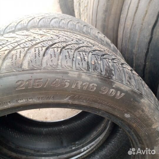 Kumho WinterCraft Ice Wi51 215/45 R16