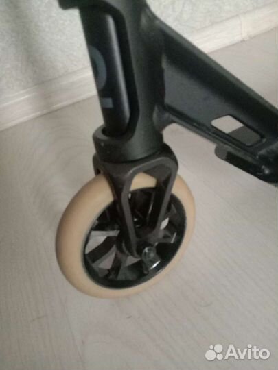 Трюковой самокат oxelo