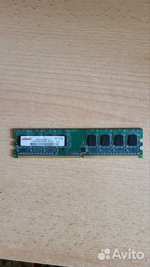 Материнская плата с процессором и памятью