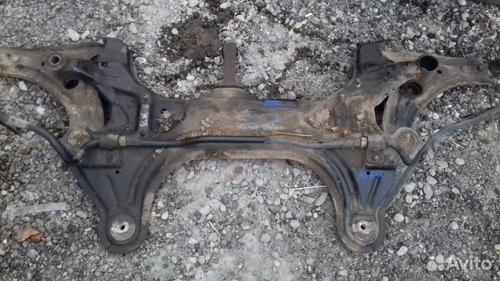 Подрамник передний Шевроле Авео Т250