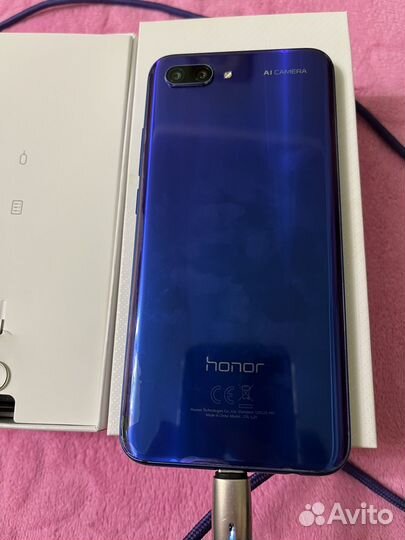 HONOR 10, 4/128 ГБ
