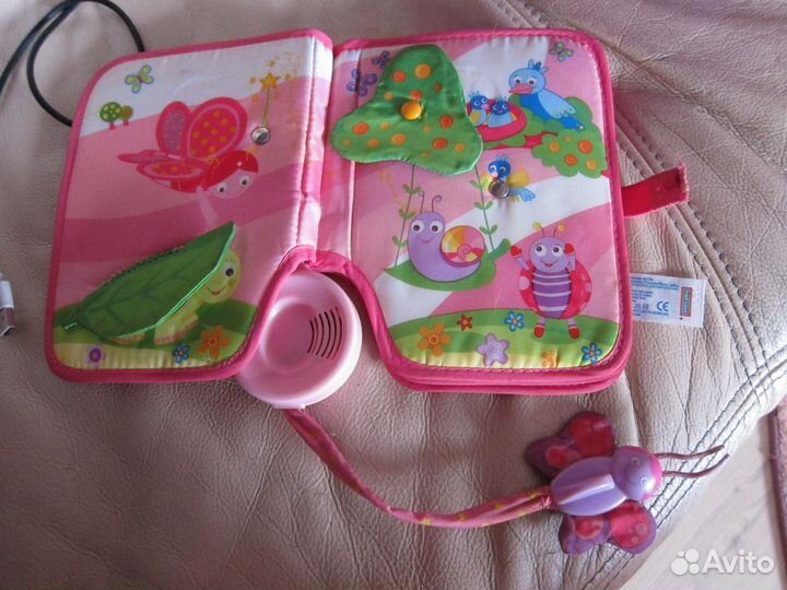 Развивающая книжка Тини Лав