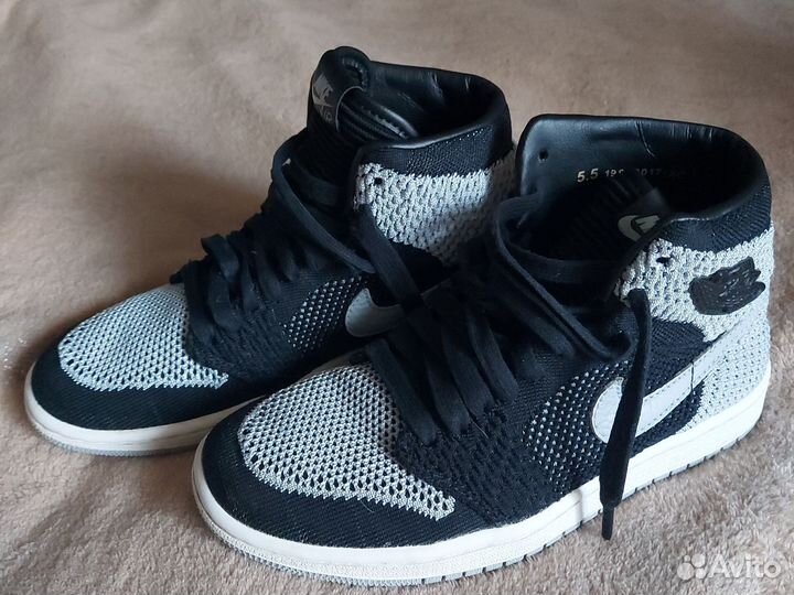 Кроссовки nike air jordan