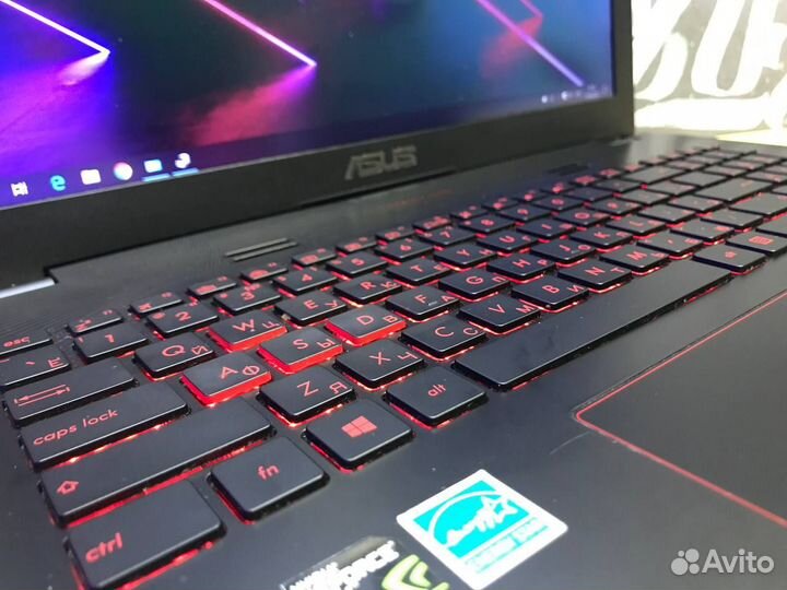Игровой ноутбук Asus GeForce GTX/Core-i7/12Gb/SSD