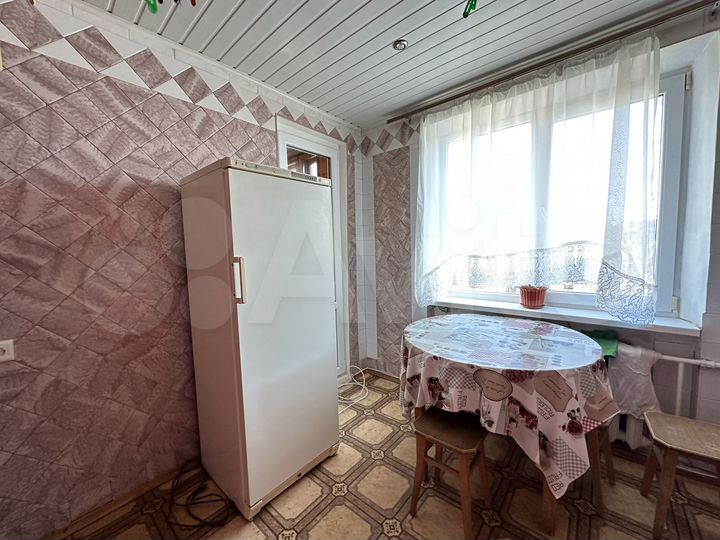 2-к. квартира, 50 м², 4/5 эт.