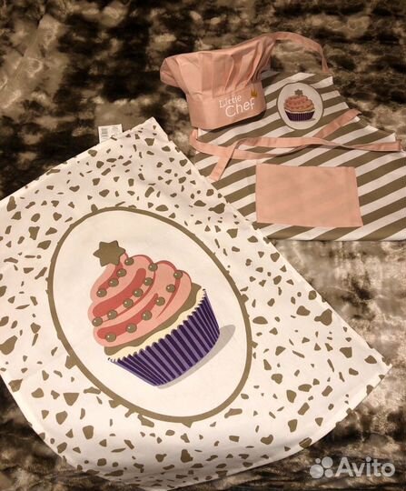 Передник, шапочка, полотенце