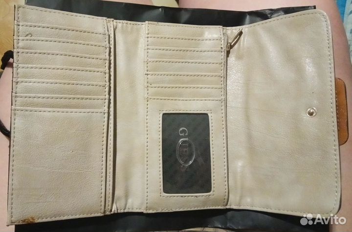 Кошелек женский guess