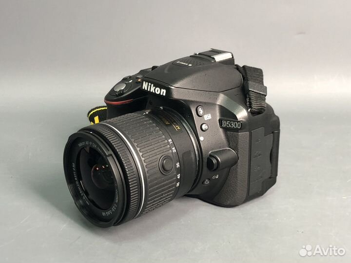 Nikon D5300 kit AF-P 18-55mm DX VR 3.200 кадров