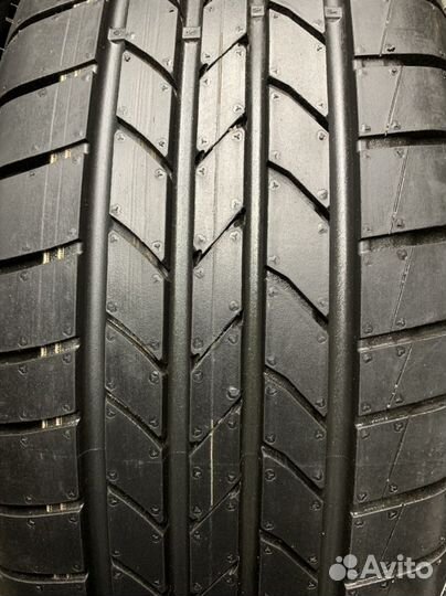 Goodyear EfficientGrip 205/60 R16 92W