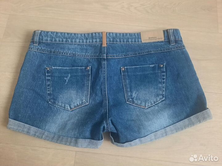 Джинсовые шорты