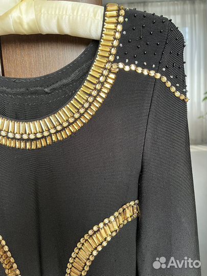 Вечернее платье черное с золотыми камнями 38 40 42