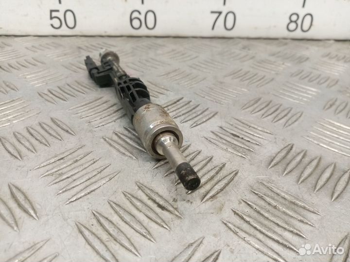Б/У Форсунка топливная BMW F30/F31