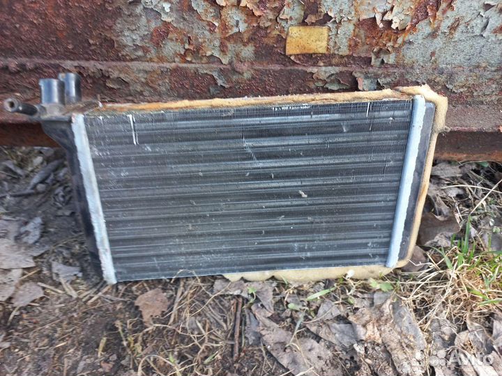 Радиатор отопителя 