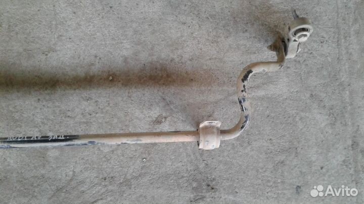 Стабилизатор задний (Audi A7)