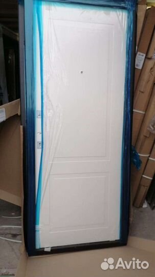 Дверь входная металлическая новая