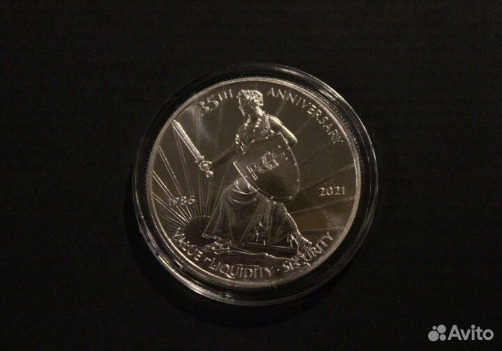 Серебряные монеты 1 унция и 2 унции