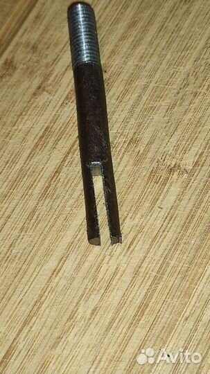 Шпилька для изготовления ножа