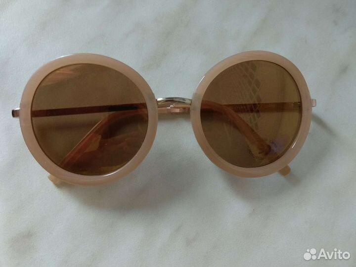 Очки солнцезащитные